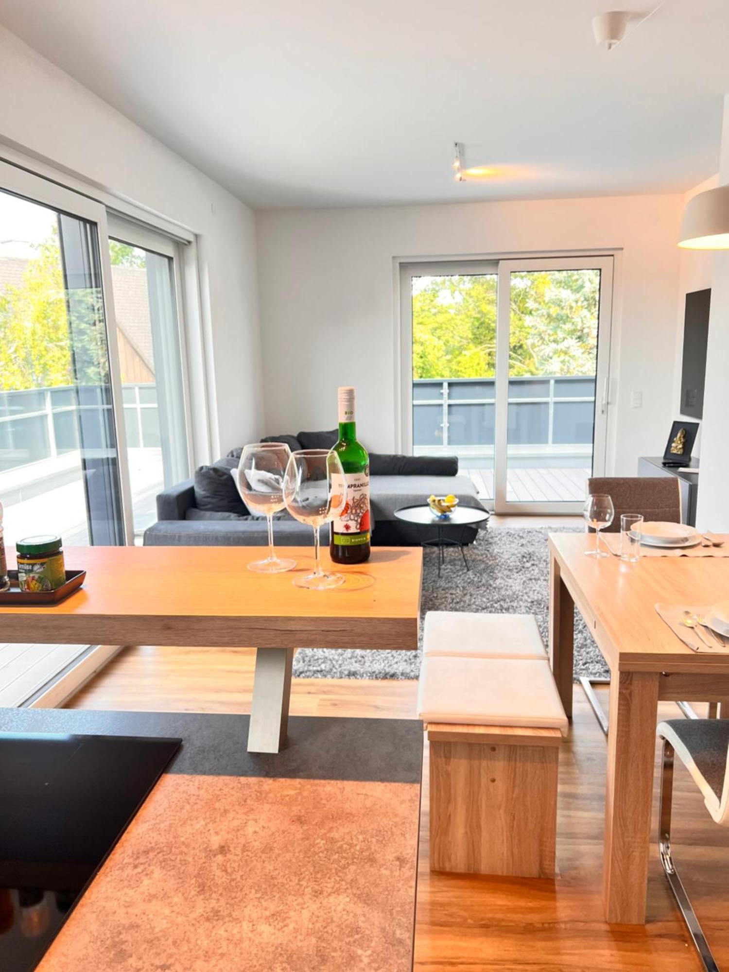 Modernes City-Apartment - Top-Lage In Nuernberg Exterior photo
